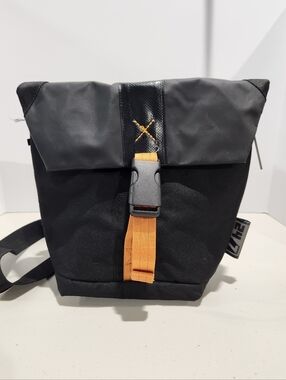 24/7 Traffic Collection Medium Holster Bag For Camera